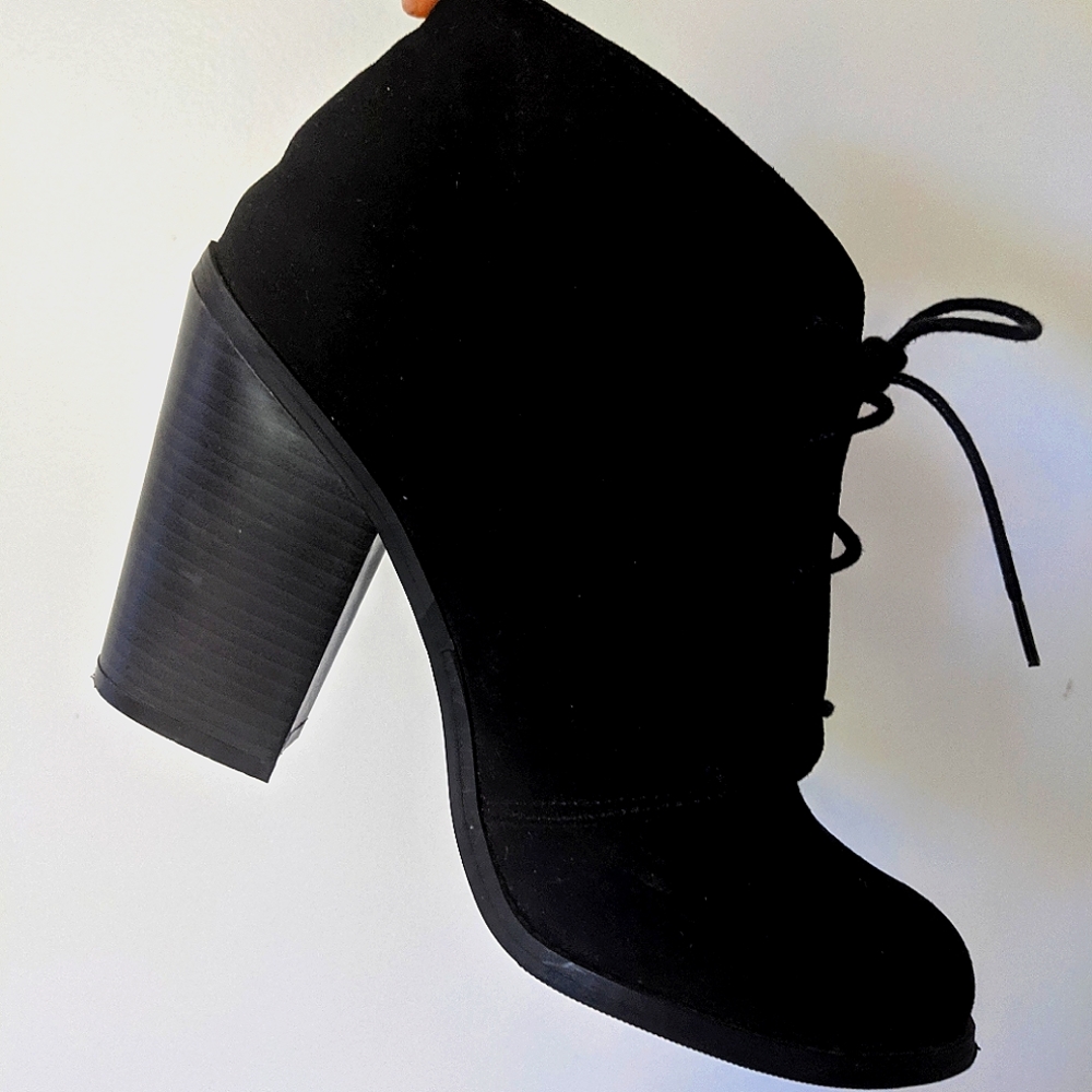 Soft fall heels